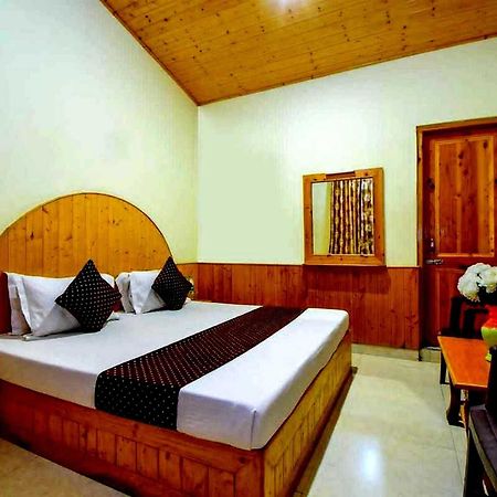Oyo Flagship 82405 Cochin Villa Manali  Exterior photo
