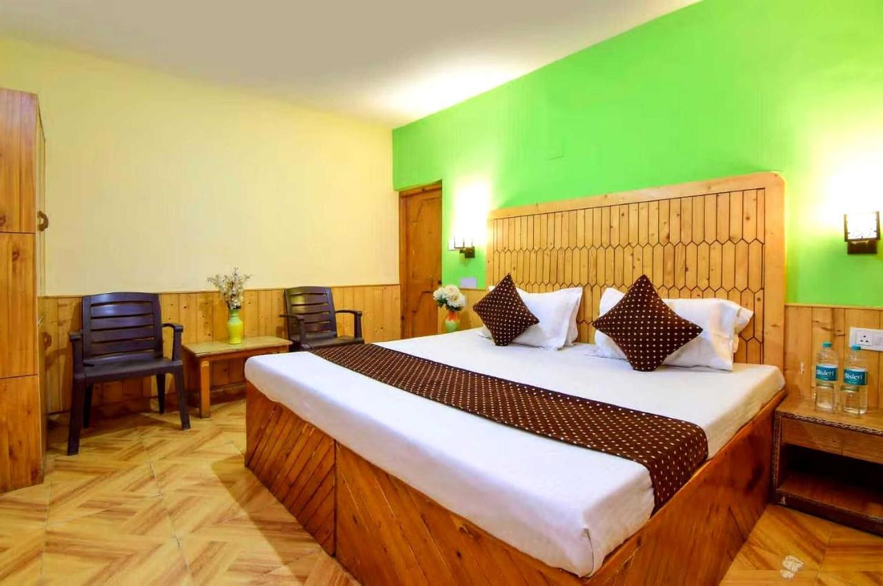 Oyo Flagship 82405 Cochin Villa Manali  Exterior photo